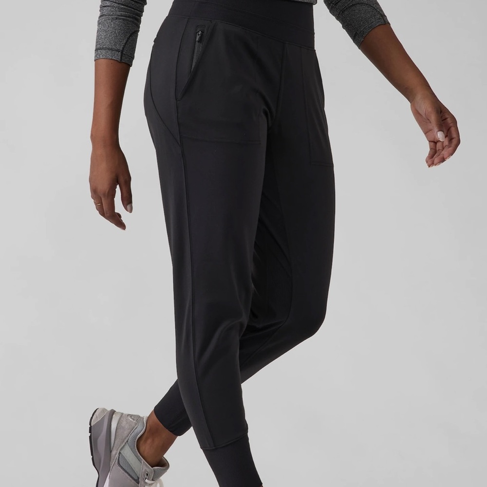 Athleta Venice Jogger